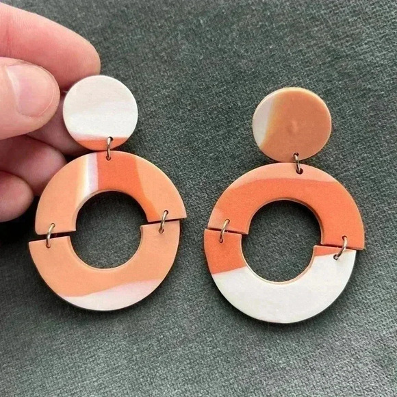 Clay earrings dangle circular modern orange colorful - Picture 1 of 5